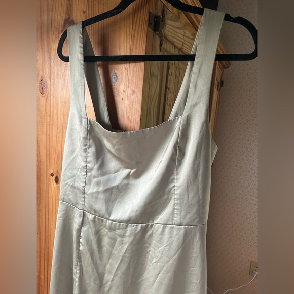 Show Me Your Mumu XXL Claire Midi Dress in Moss Green Luxe Satin - Picture 3 of 11